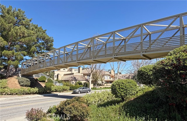 Detail Gallery Image 35 of 40 For 23405 Gaucho Ct, Valencia,  CA 91355 - 2 Beds | 2 Baths