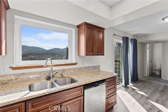 Detail Gallery Image 16 of 30 For 14310 Hardtree Dr, Lake Hughes,  CA 93532 - 3 Beds | 2/1 Baths