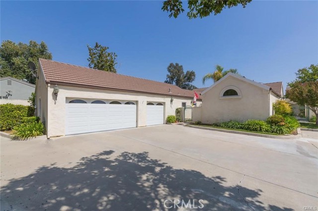 Detail Gallery Image 3 of 52 For 1802 Prince Albert Dr, Riverside,  CA 92507 - 2 Beds | 2 Baths