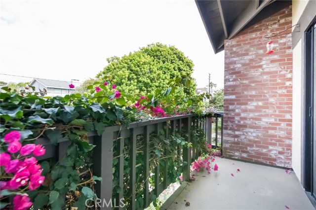 611 Guadalupe Avenue, Redondo Beach, California 90277, 3 Bedrooms Bedrooms, ,2 BathroomsBathrooms,Residential,Sold,Guadalupe,SB16706795