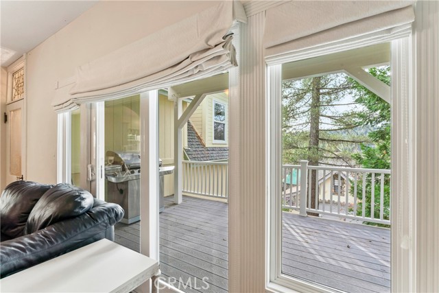 Detail Gallery Image 27 of 70 For 27601 Cedarwood Drive, Lake Arrowhead,  CA 92352 - 4 Beds | 3 Baths