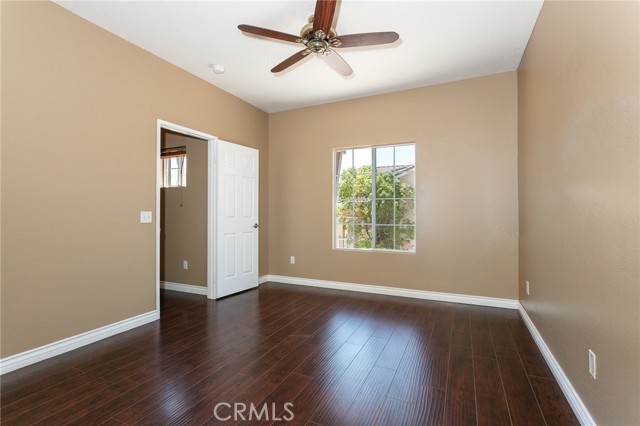 Detail Gallery Image 22 of 24 For 1750 Tallowberry Ln, Simi Valley,  CA 93065 - 3 Beds | 2/1 Baths