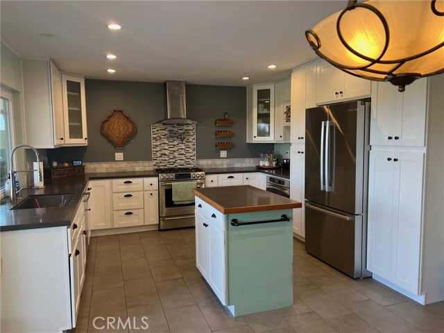 1948 Peninsula Verde Drive, Rancho Palos Verdes, California 90275, 4 Bedrooms Bedrooms, ,2 BathroomsBathrooms,Residential,Sold,Peninsula Verde,SB24022808