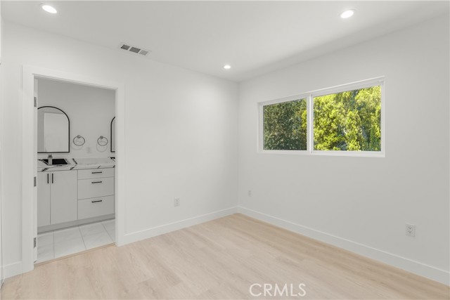 3419 Montrose Avenue, La Crescenta CA: https://media.crmls.org/medias/150c0729-d1d7-4bbf-ab1e-24c4992ba2d5.jpg