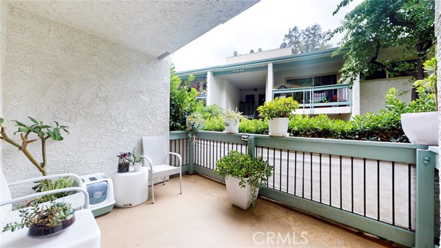 Detail Gallery Image 16 of 52 For 4632 Park Granada #93,  Calabasas,  CA 91302 - 3 Beds | 2 Baths