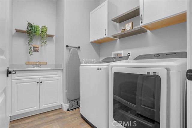 34689 Swan Valley Court, Murrieta CA: https://media.crmls.org/medias/150cf2b9-ddb7-4480-8145-ba7d814e8515.jpg