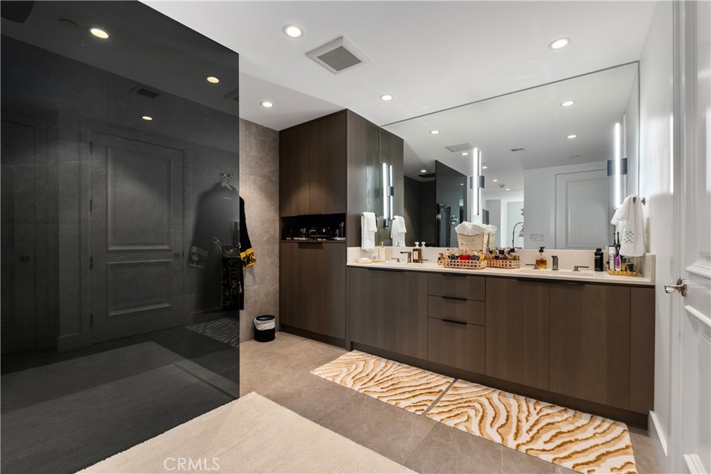 150d0f1c 1f61 4b06 9355 02aeb48639b7