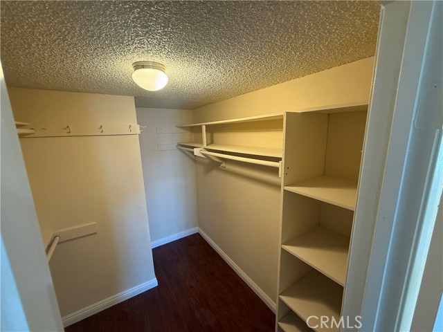 Detail Gallery Image 14 of 16 For 13730 Sherman Way #201,  Van Nuys,  CA 91405 - 1 Beds | 1 Baths