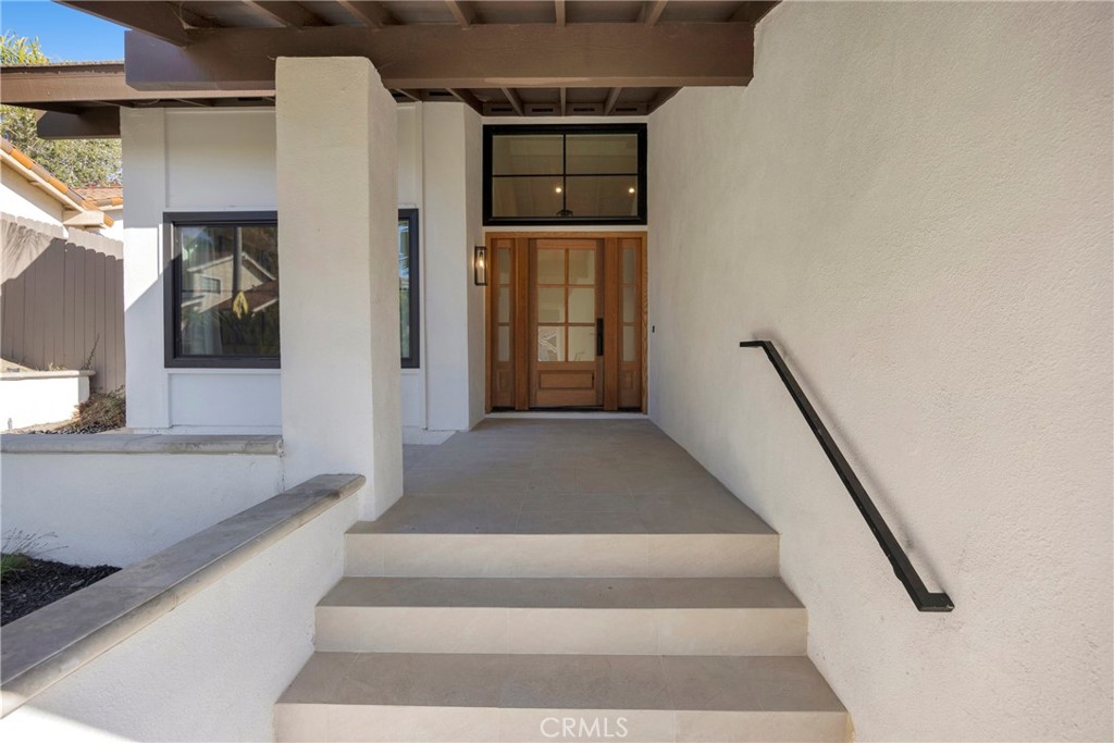MLS #OC26133883 image #2