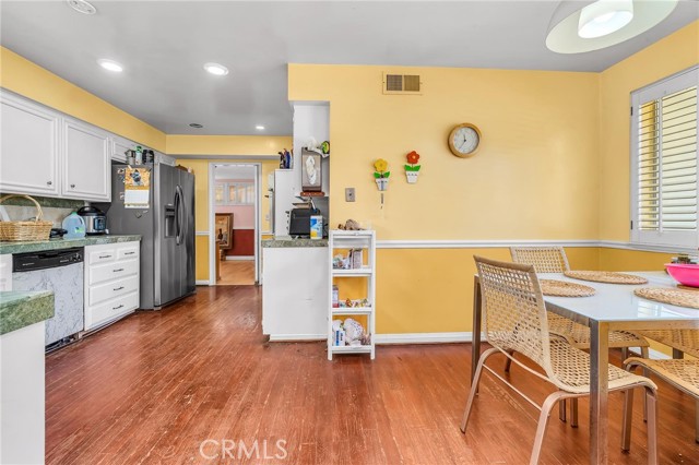 12 Pony Lane, Rolling Hills Estates, California 90274, 3 Bedrooms Bedrooms, ,2 BathroomsBathrooms,Residential,Sold,Pony,SB21215707