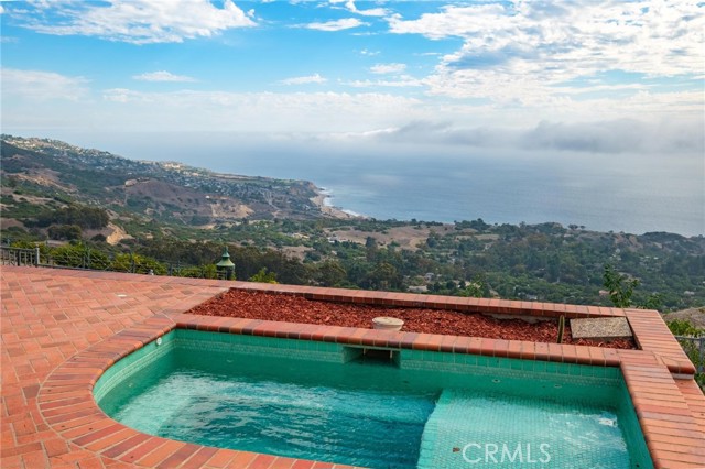 Detail Gallery Image 12 of 75 For 40 Santa Catalina, Rancho Palos Verdes,  CA 90275 - 6 Beds | 4/1 Baths