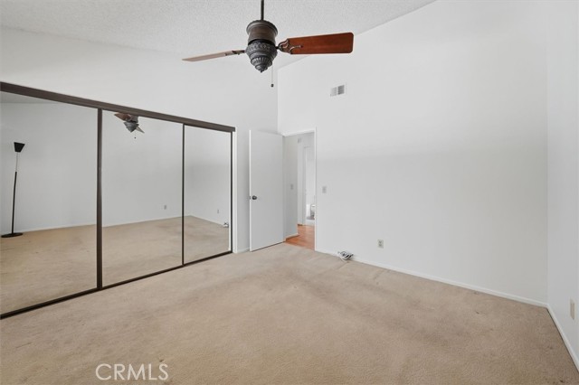 Detail Gallery Image 14 of 37 For 26389 Rainbow Glen Dr, Newhall,  CA 91321 - 2 Beds | 2 Baths