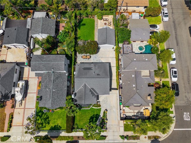 340 Broadway, Costa Mesa CA: https://media.crmls.org/medias/15115035-8923-43f0-91f6-5fe6857e08ec.jpg