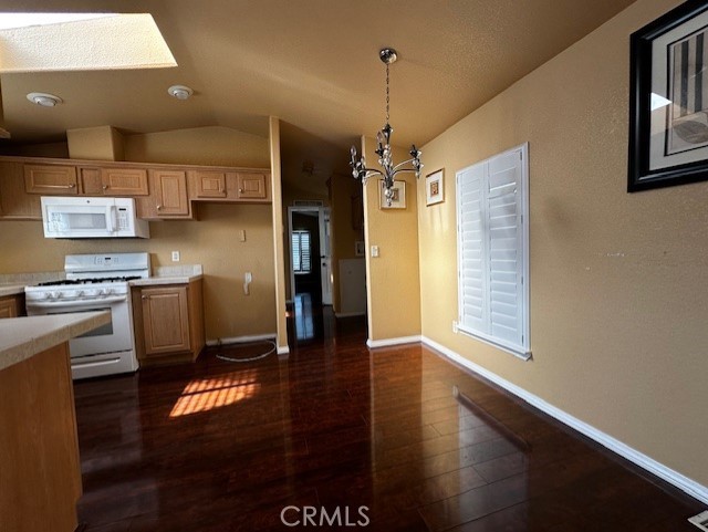Detail Gallery Image 10 of 25 For 17700 S Western Ave #133,  Gardena,  CA 90248 - 2 Beds | 1 Baths