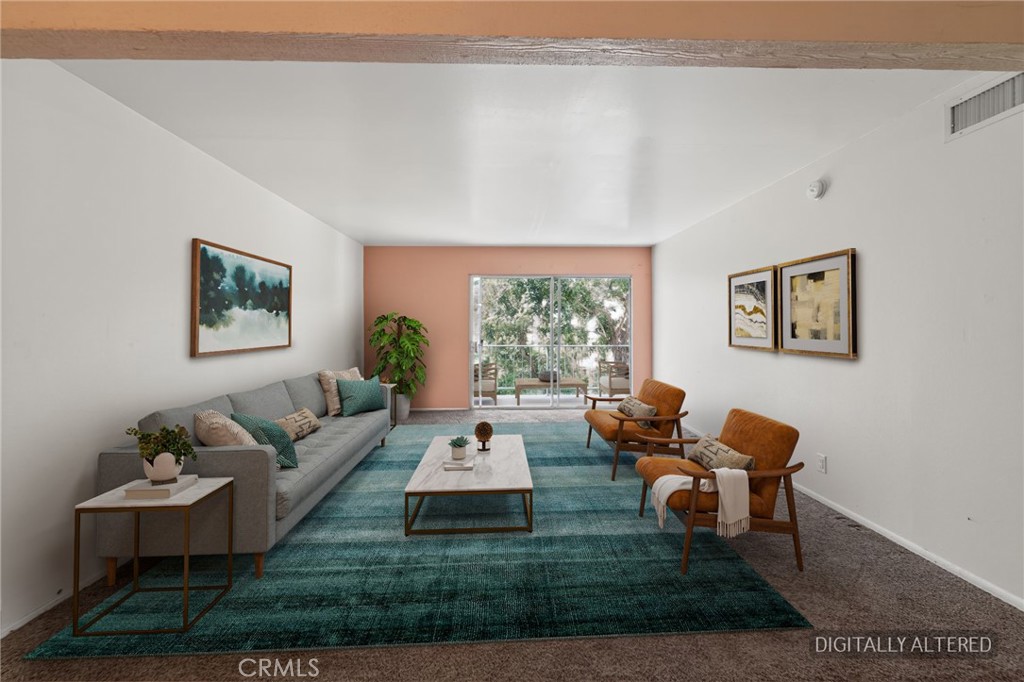 https://media.crmls.org/medias/15129bf0-7417-4782-b4a7-50ea4957b101.jpg?preset=X-Large