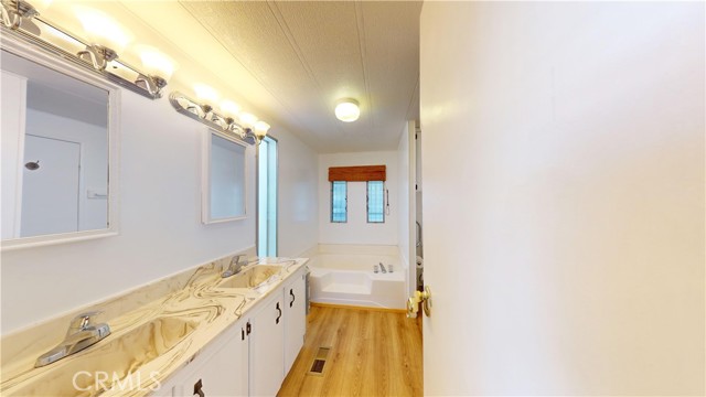 Detail Gallery Image 32 of 63 For 19361 Brookhurst St #43,  Huntington Beach,  CA 92646 - 2 Beds | 2 Baths