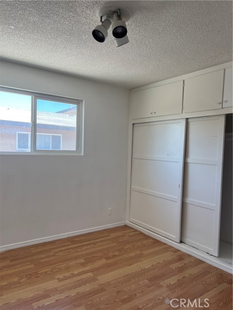 2d spacious bedroom.