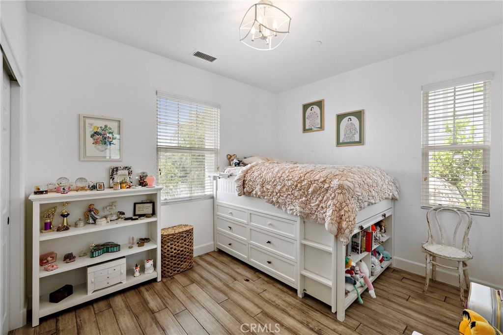 15148016 E5e9 4ccf B022 A87f6958a363