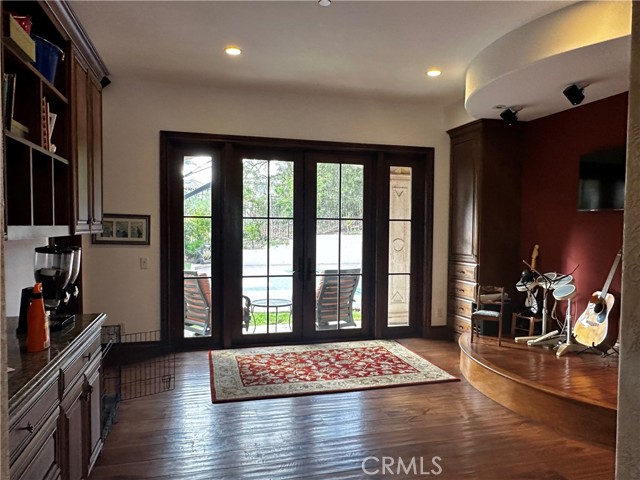 1138 Corte Tularosa, Camarillo CA: https://media.crmls.org/medias/1515336d-cf74-4088-bcbe-7063f74eb190.jpg