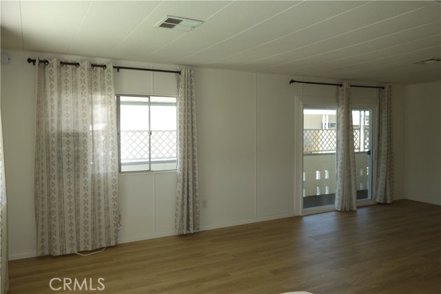 Detail Gallery Image 8 of 27 For 1774 Santiago Way, Hemet,  CA 92545 - 2 Beds | 1 Baths