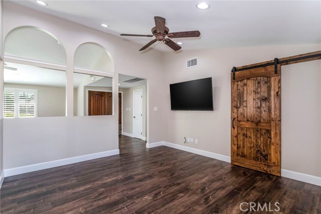 Detail Gallery Image 13 of 42 For 18711 Nadal St, Canyon Country,  CA 91351 - 3 Beds | 2 Baths