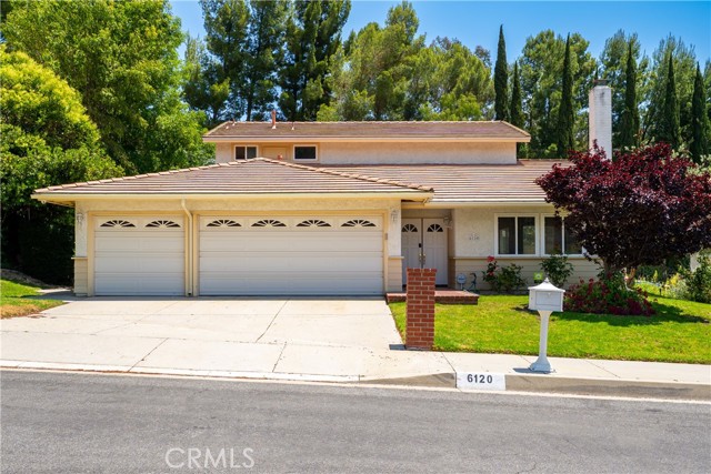 6120 Hedgewall Drive, Westlake Village CA: https://media.crmls.org/medias/1515806d-008d-4311-9f51-a65fa9a825db.jpg
