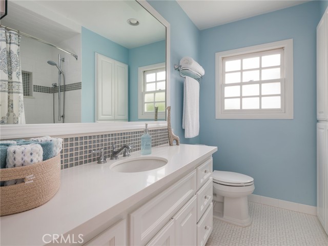 3509 Poinsettia Avenue, Manhattan Beach, California 90266, 4 Bedrooms Bedrooms, ,2 BathroomsBathrooms,Residential,Sold,Poinsettia,SB21155019