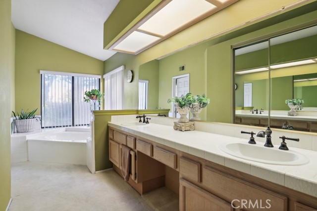 Detail Gallery Image 37 of 61 For 26121 Camelot Ave, Loma Linda,  CA 92354 - 3 Beds | 2/1 Baths