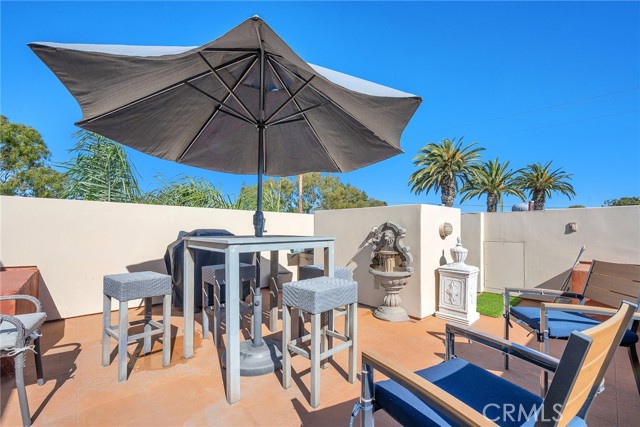 Detail Gallery Image 31 of 31 For 236 8th St, Seal Beach,  CA 90740 - 5 Beds | 5 Baths