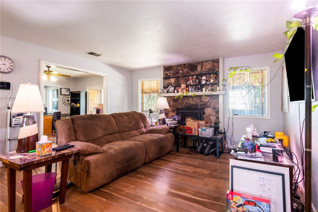 MLS #OC26132671 image #4