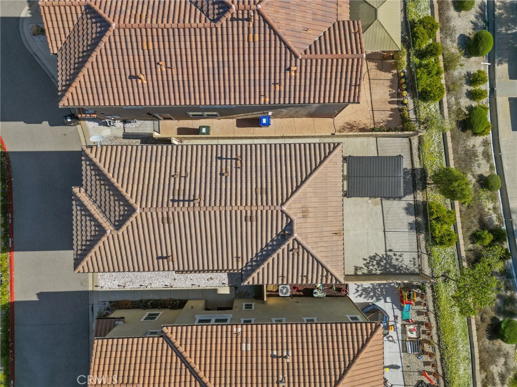 https://media.crmls.org/medias/1519b06f-a9ce-4186-b2cc-fb7cbd9d6fb2.jpg?preset=X-Large