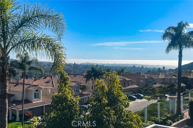 Detail Gallery Image 16 of 28 For 30512 via Lindosa, Laguna Niguel,  CA 92677 - 4 Beds | 3 Baths