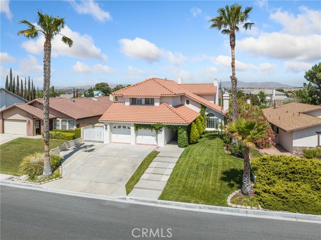 12665 Spring Valley, Victorville CA: https://media.crmls.org/medias/151a0ab4-427d-43f5-8ffb-7c75c68884d0.jpg
