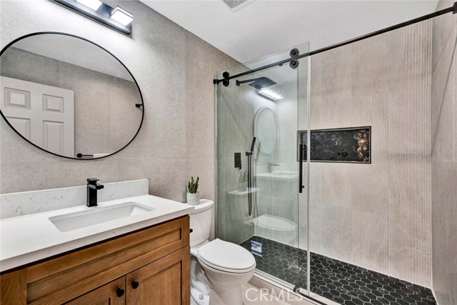 Detail Gallery Image 17 of 28 For 2463 N Eaton Ct, Orange,  CA 92867 - 5 Beds | 3 Baths