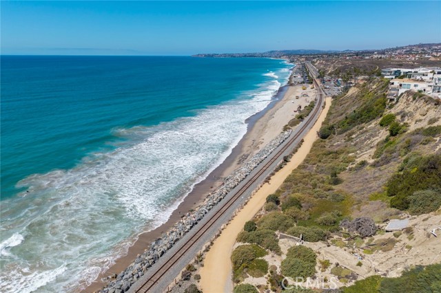 1412 Buena Vista, San Clemente CA: https://media.crmls.org/medias/151a7bf9-049f-40c7-a686-20ad0e9d50d0.jpg