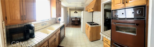 16244 Minnehaha Street photo 6