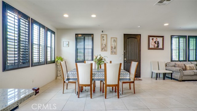 4248 W 5th Street, Santa Ana CA: https://media.crmls.org/medias/151ac216-cf9e-4c80-a27d-118f0fed3c21.jpg