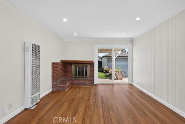 Detail Gallery Image 15 of 44 For 15202 Florwood Ave, Lawndale,  CA 90260 - 5 Beds | 3 Baths