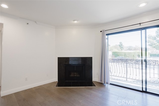 645 Balboa Avenue, 1C photo 7