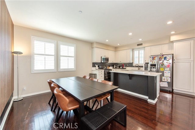 Detail Gallery Image 6 of 35 For 11 Travis Rd, Buena Park,  CA 90621 - 3 Beds | 3/1 Baths