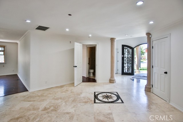 16802 Kamalii Drive, Huntington Beach CA: https://media.crmls.org/medias/1520bf18-675f-4585-8d2b-c0e387b6d8a8.jpg