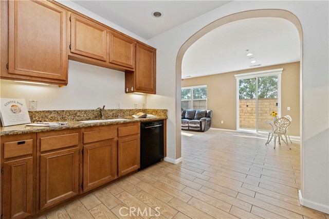 Detail Gallery Image 17 of 36 For 4304 Owens St #104,  Corona,  CA 92883 - 2 Beds | 2 Baths