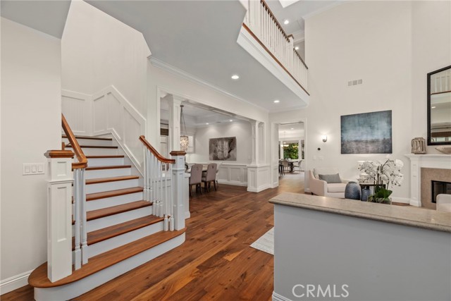 652 26th Street, Manhattan Beach, California 90266, 5 Bedrooms Bedrooms, ,2 BathroomsBathrooms,Residential,Sold,26th,SB21213872