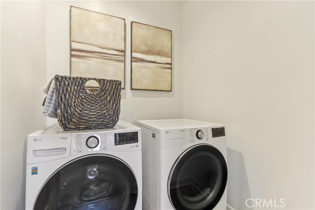 Detail Gallery Image 7 of 10 For 11716 Arkansas St #I,  Artesia,  CA 90701 - 3 Beds | 3/1 Baths