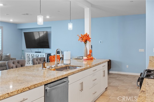 25840 Lowland Court, Homeland CA: https://media.crmls.org/medias/1524e77f-42d0-43e0-8b46-277c3e02e69c.jpg