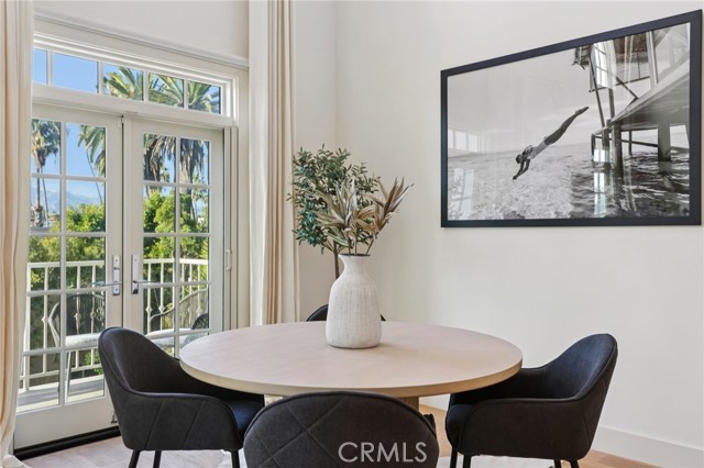 Detail Gallery Image 21 of 67 For 1040 4th #407,  Santa Monica,  CA 90403 - 3 Beds | 3/1 Baths