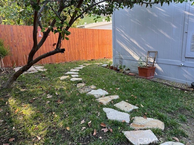 1188 Aztec, Topanga CA: https://media.crmls.org/medias/1526a4d9-7699-4490-8678-d811804166db.jpg