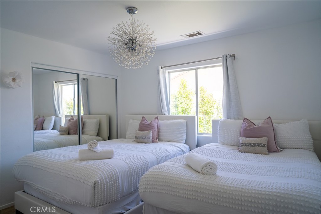 MLS #CV25268146 image #9