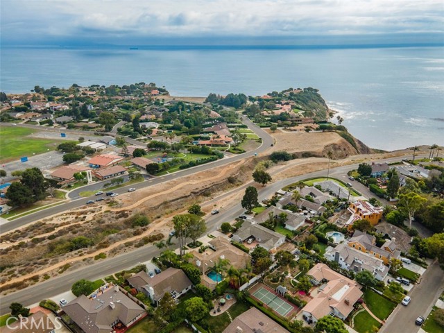 541 Paseo Lunado, Palos Verdes Estates, California 90274, 4 Bedrooms Bedrooms, ,3 BathroomsBathrooms,Residential,Sold,Paseo Lunado,PV21184616