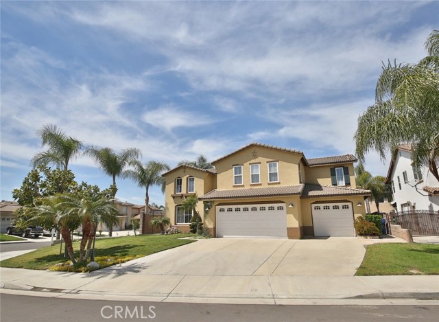 7117 Robin Nest Court, Eastvale, CA 92880